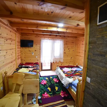 Ferienhaus Izvor Bazeni Vrela *