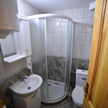 Ferienhaus Izvor Bazeni Vrela *